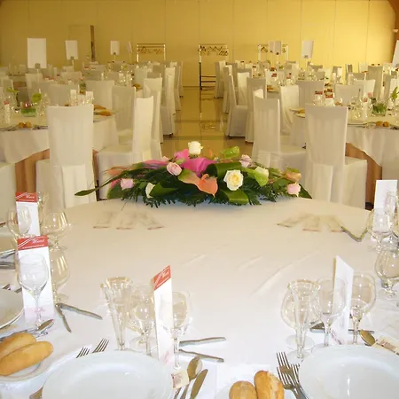 Hotel Restaurante La Alhama Medina de Pomar