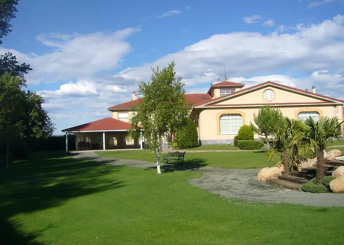 Hotel Restaurante La Alhama Medina de Pomar