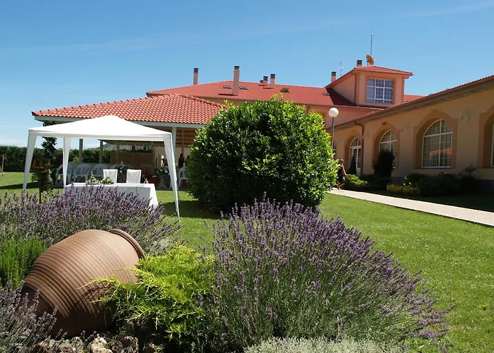 Hotel Restaurante La Alhama Medina de Pomar