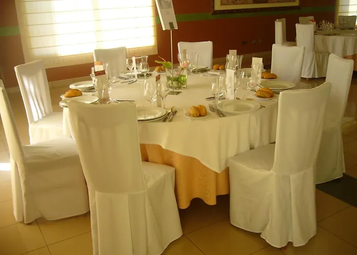 Hotel Restaurante La Alhama Medina de Pomar